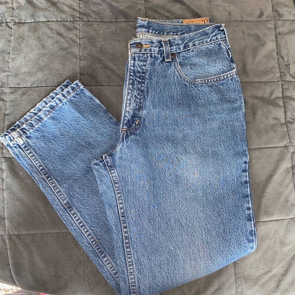 High waisted jeans